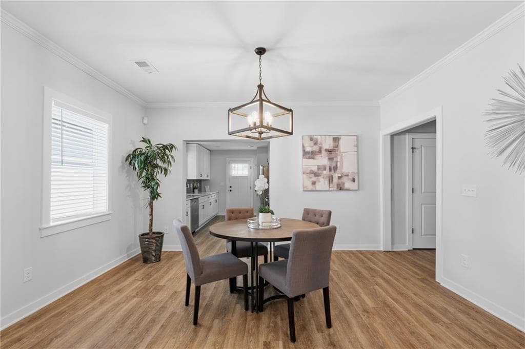 4 bedroom, 2 bathroom, 1,788 sq ft single family residence for sale at 595 English Avenue, Atlanta, GA 30318 — photo 6