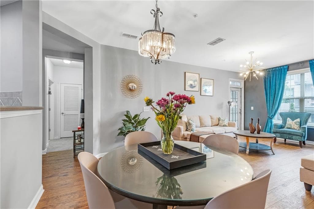 2 bedroom, 2 bathroom, 1,204 sq ft condominium for sale at 4805 W Village Way 2207, Smyrna, GA 30080 — photo 7