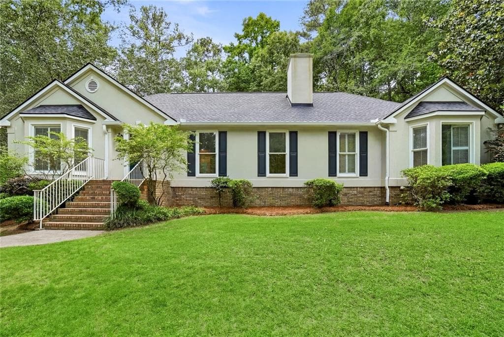 4 bedroom, 3 bathroom, 4,400 sq ft single family residence for sale at 13 Bedford Ridge, Cartersville, GA 30121