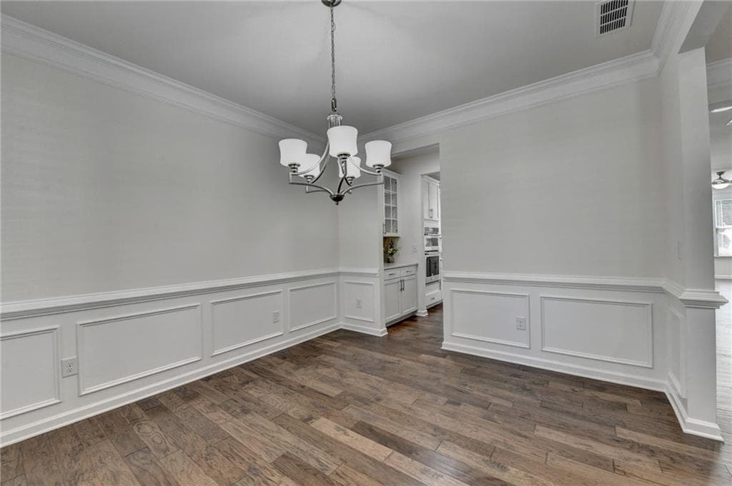 5 bedroom, 4 bathroom, 3,302 sq ft single family residence under contract at 199 Marlow Drive, Woodstock, GA 30188 — photo 7