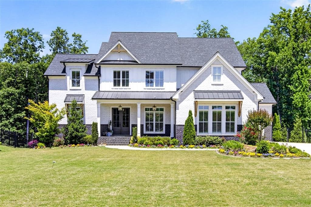 6 bedroom, 7 bathroom, 6,350 sq ft single family residence for sale at 3528 N Bogan Road, Buford, GA 30519 — photo 3