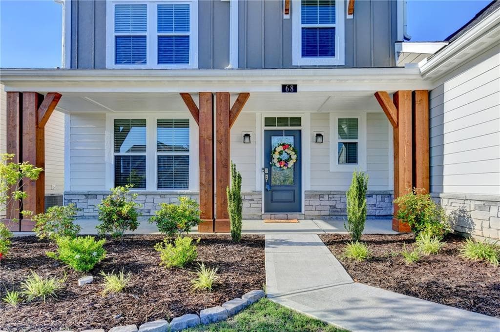 3 bedroom, 3 bathroom, 2,488 sq ft single family residence for sale at 68 Catalpa Grove, Braselton, GA 30517 — photo 3