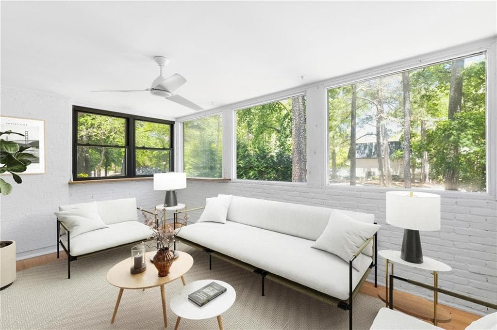 2 bedroom, 2 bathroom, 1,200 sq ft condominium for sale at 7 Cantey Place, Atlanta, GA 30327 — photo 4