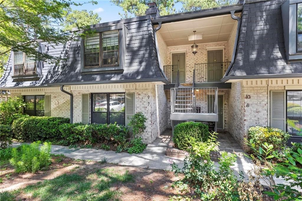 2 bedroom, 2 bathroom, 1,200 sq ft condominium for sale at 7 Cantey Place, Atlanta, GA 30327 — photo 7