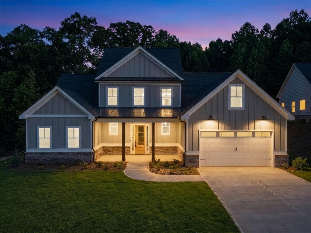4 bedroom, 4 bathroom, 2,941 sq ft single family residence under contract at 5840 Woodland Park Court, Jefferson, GA 30549 — photo 2