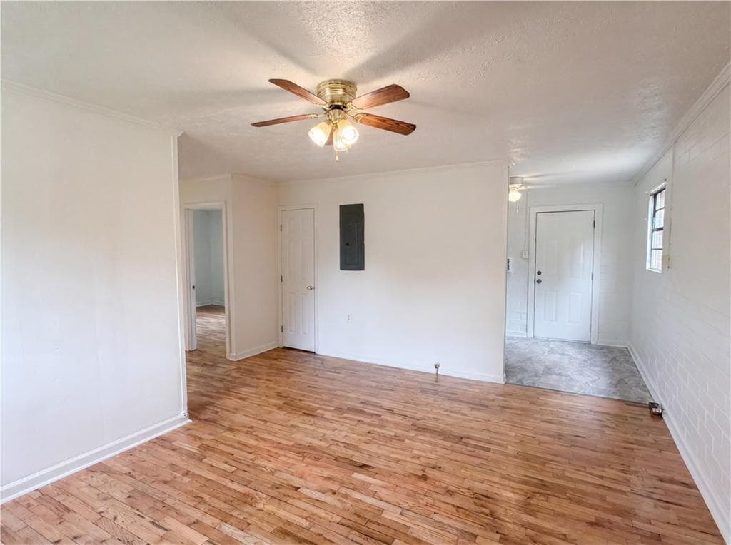 3 bedroom, 1 bathroom, 750 sq ft single family residence under contract at 243 Glenn Street, Jackson, GA 30233 — photo 5