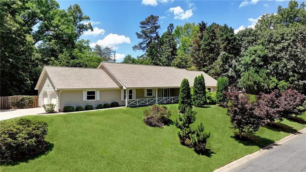 2861 Interlaken Drive, Marietta, GA 30062 — most recent listing photo