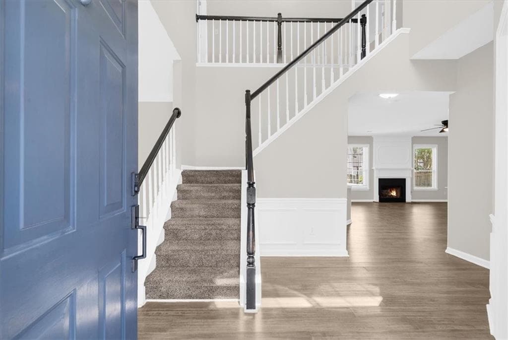 4 bedroom, 3 bathroom, 1,986 sq ft single family residence under contract at 2410 Lunetta Lane, Alpharetta, GA 30004 — photo 2
