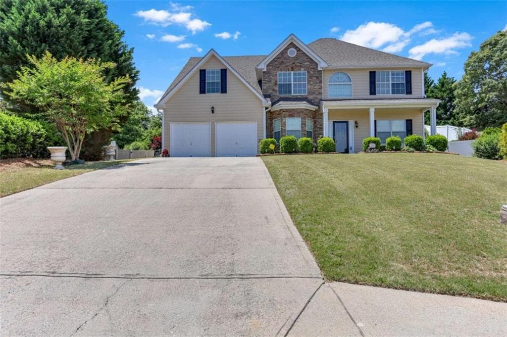 5 bedroom, 3 bathroom, 3,547 sq ft single family residence for sale at 2393 Watson Fain Trail, Loganville, GA 30052 — photo 4