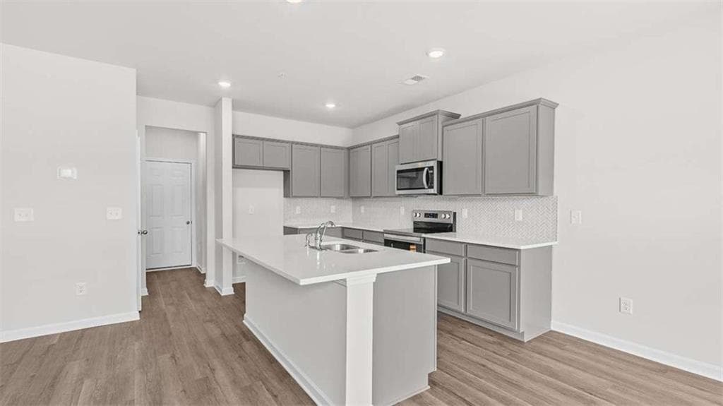 3 bedroom, 3 bathroom townhouse for sale at 232 Sound Circle, Stockbridge, GA 30281 — photo 7
