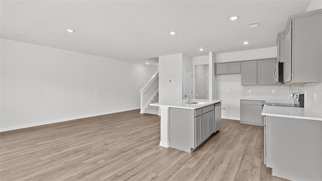 3 bedroom, 3 bathroom townhouse for sale at 242 Sound Circle, Stockbridge, GA 30281 — photo 9