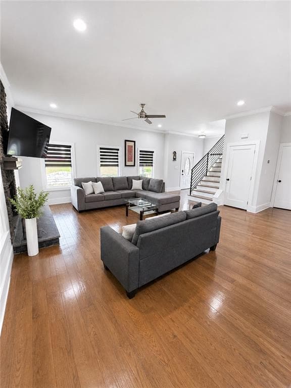 4 bedroom, 3 bathroom, 2,309 sq ft single family residence under contract at 403 Clifton Street, Atlanta, GA 30316 — photo 4