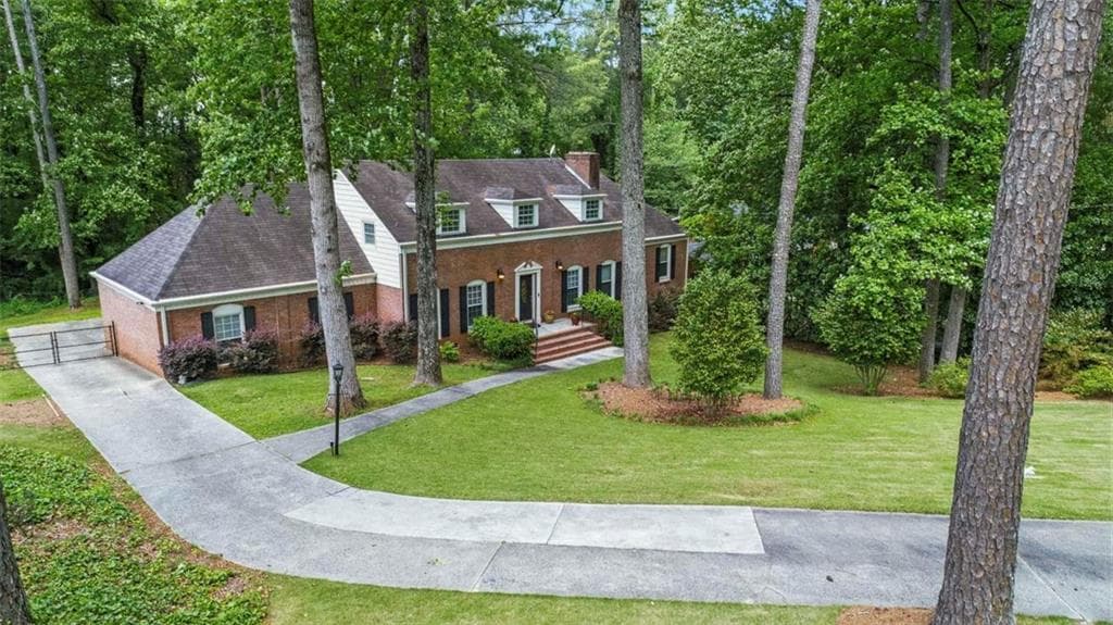 4 bedroom, 4 bathroom, 2,901 sq ft single family residence for sale at 3499 Prince George Street, East Point, GA 30344 — photo 6