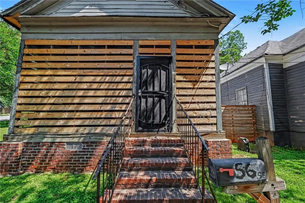 5 bedroom, 1 bathroom, 1,503 sq ft single family residence for sale at 56 Ormond Street, Atlanta, GA 30315 — photo 3