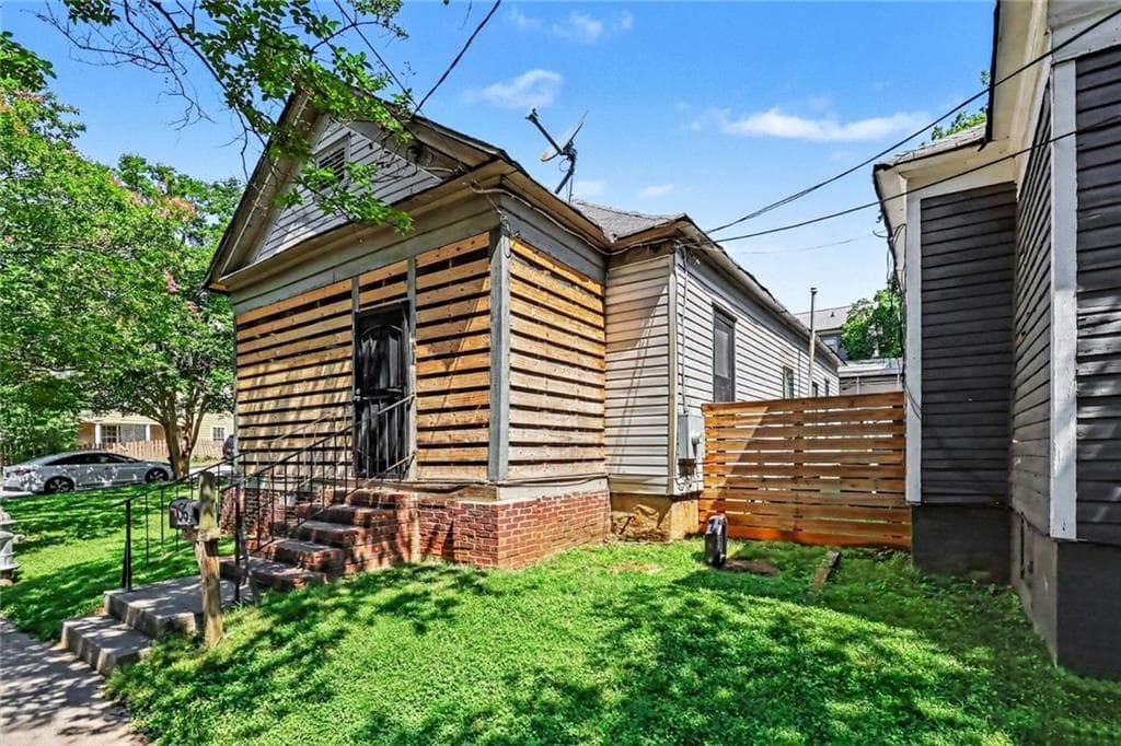 5 bedroom, 1 bathroom, 1,503 sq ft single family residence for sale at 56 Ormond Street, Atlanta, GA 30315 — photo 4
