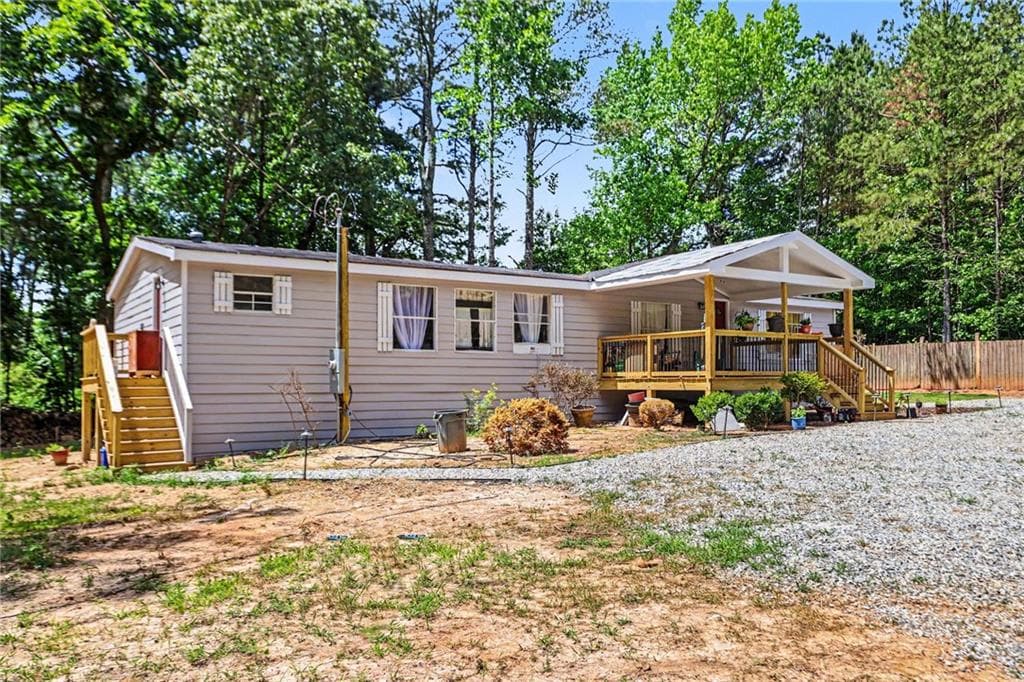3 bedroom, 2 bathroom, 1,680 sq ft single family residence for sale at 111 Westbrook Road, Bremen, GA 30110 — photo 1 of 38