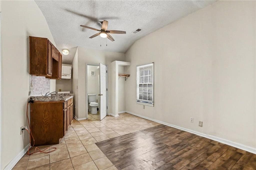 4 bedroom, 4 bathroom, 948 sq ft single family residence for sale at 60 Ormond Street, Atlanta, GA 30315 — photo 8