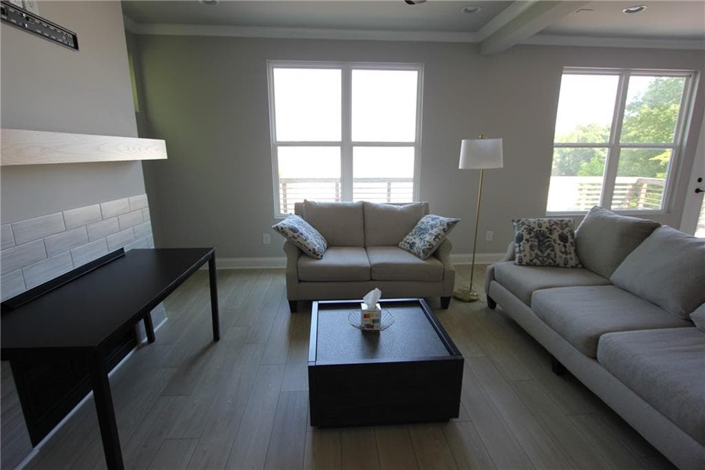3 bedroom, 3 bathroom single family residence for rent at 1740 Bolton Road, Atlanta, GA 30318 for $2,900 a month — photo 8