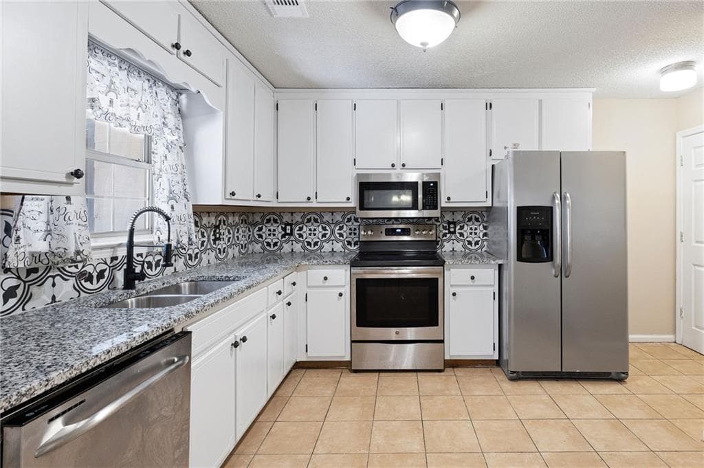 3 bedroom, 3 bathroom, 1,496 sq ft townhouse for rent at 2898 Lakemont Drive, Marietta, GA 30060 for $1,600 a month — photo 5