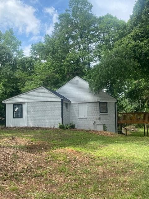 3 bedroom, 2 bathroom, 1,236 sq ft single family residence for sale at 214 Pinewood Lane, Stockbridge, GA 30281 — photo 4