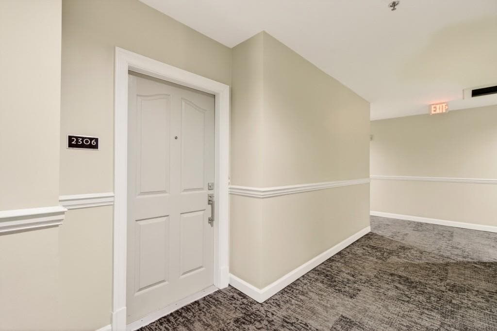 2 bedroom, 1 bathroom, 1,100 sq ft condominium for sale at 850 Piedmont Avenue 2306, Atlanta, GA 30308 — photo 2