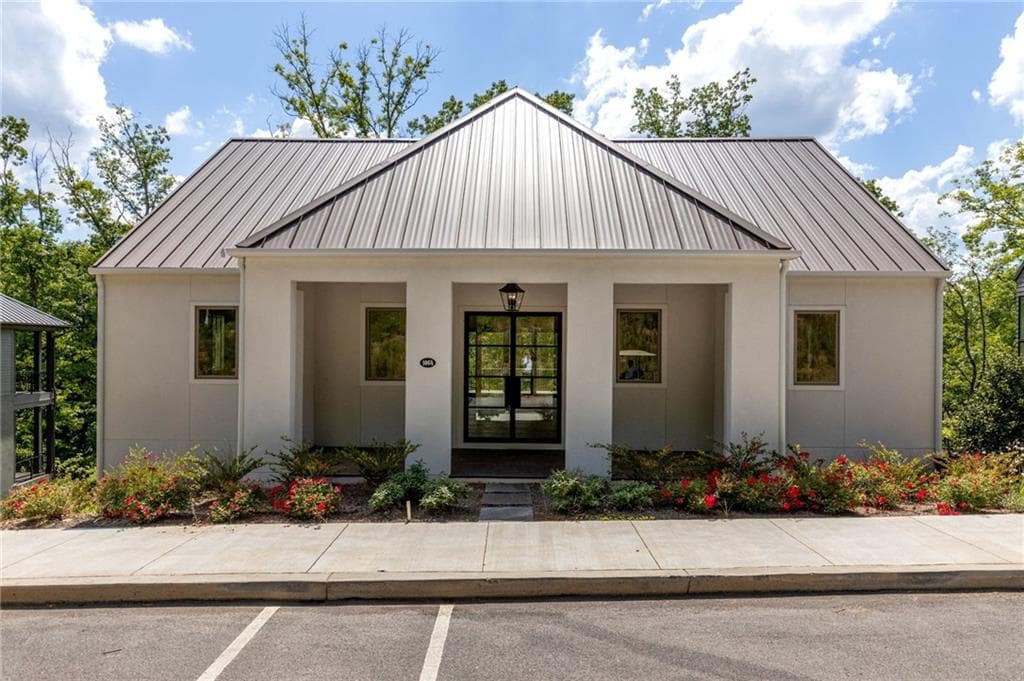 4 bedroom, 5 bathroom, 3,157 sq ft single family residence for sale at 1064 Lupo Loop, Chattahoochee Hills, GA 30268