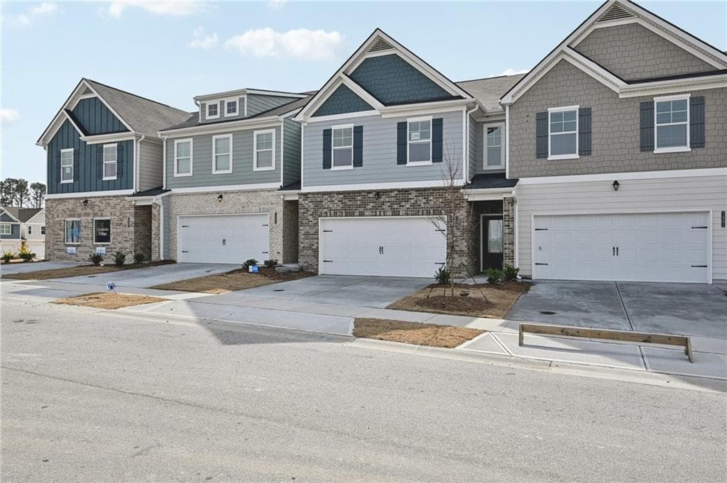 4 bedroom, 3 bathroom, 1,817 sq ft townhouse for sale at 1428 Barlow Road, Lithonia, GA 30058 — photo 2
