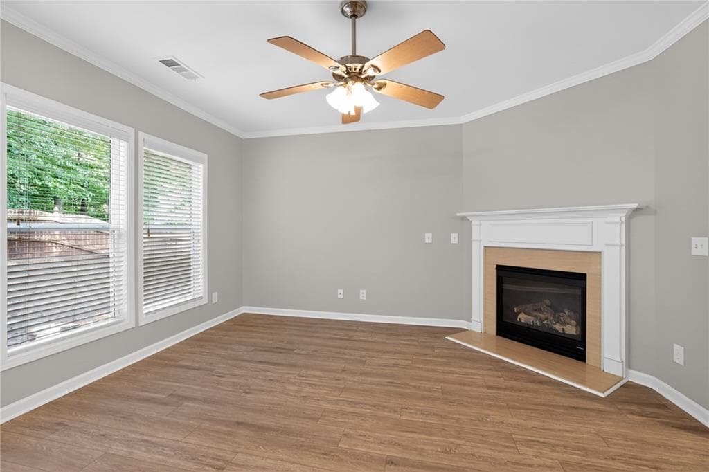 4 bedroom, 3 bathroom, 1,956 sq ft single family residence for sale at 5750 Crestwick Way, Cumming, GA 30040 — photo 5