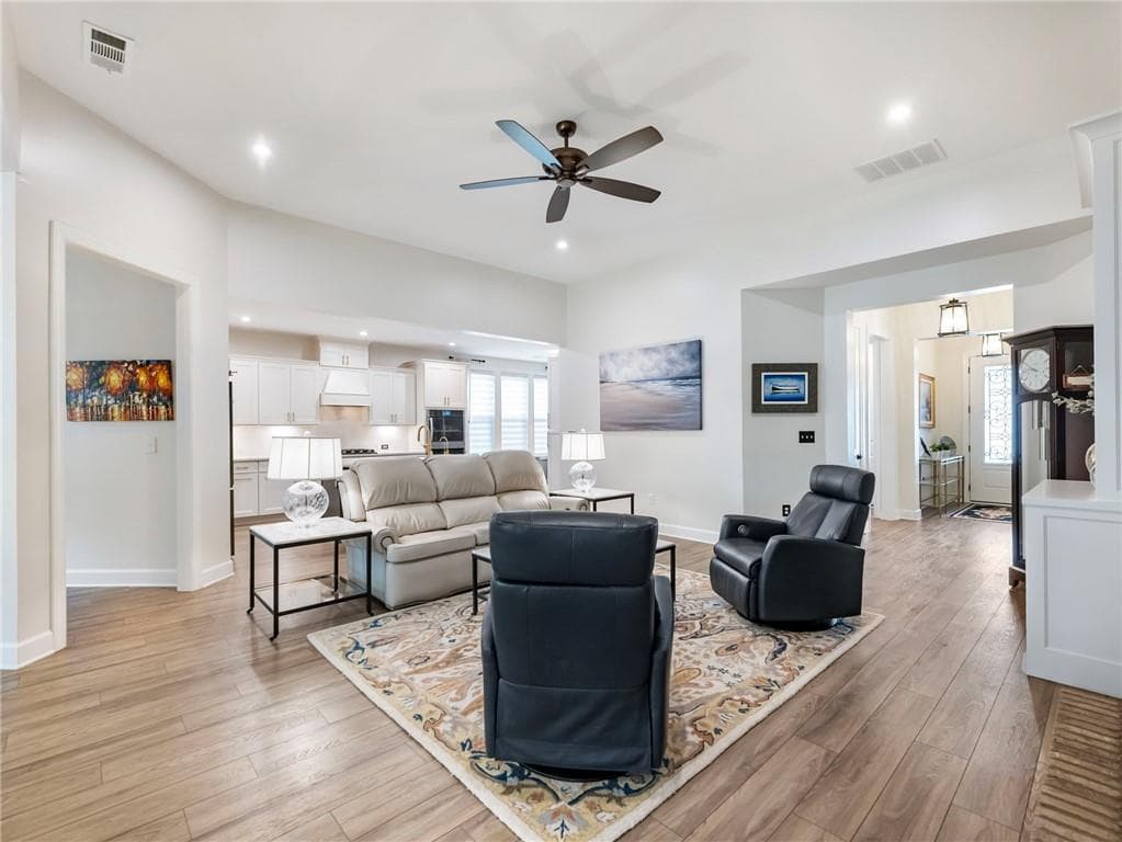 3 bedroom, 4 bathroom, 3,072 sq ft single family residence for sale at 522 Ontario Lane, Hoschton, GA 30548 — photo 10