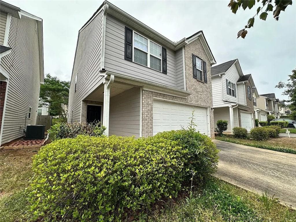3 bedroom, 3 bathroom, 1,709 sq ft single family residence for rent at 1578 Onalee Drive, Hampton, GA 30228 for $1,695 a month — photo 3