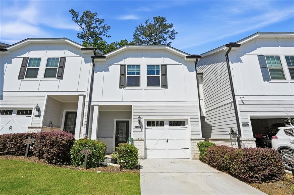 3 bedroom, 3 bathroom, 1,597 sq ft townhouse for sale at 5652 Plain Field Lane, Lilburn, GA 30047