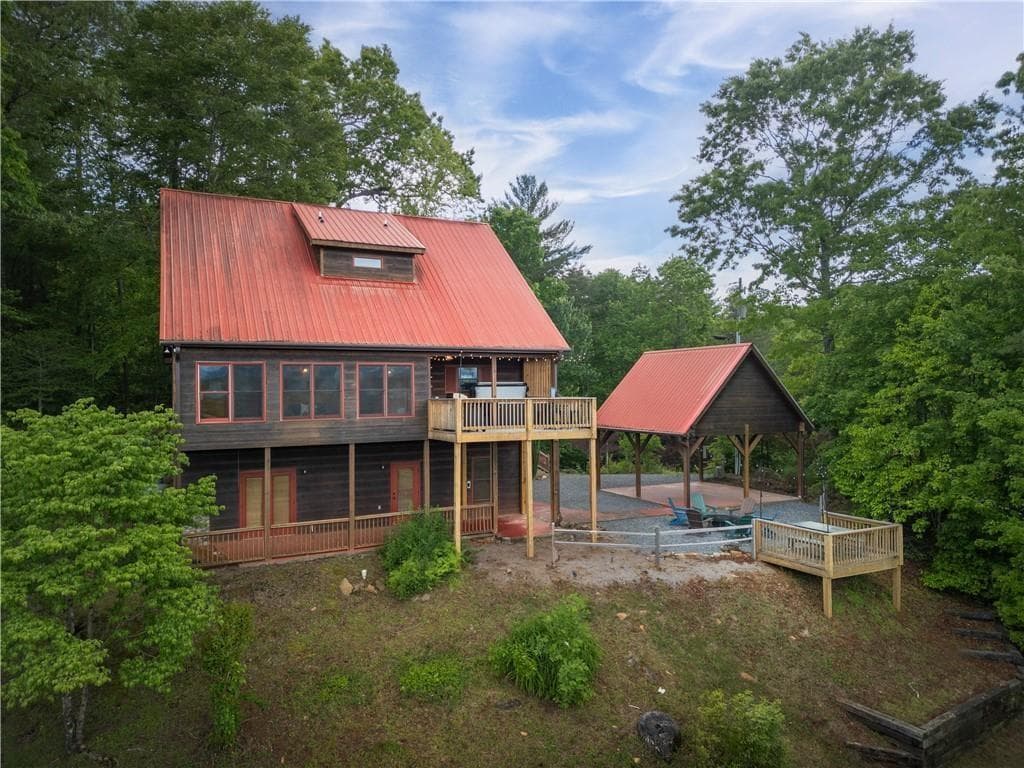 3 bedroom, 2 bathroom, 2,775 sq ft single family residence for sale at 170 Wildwood Court, Ellijay, GA 30540