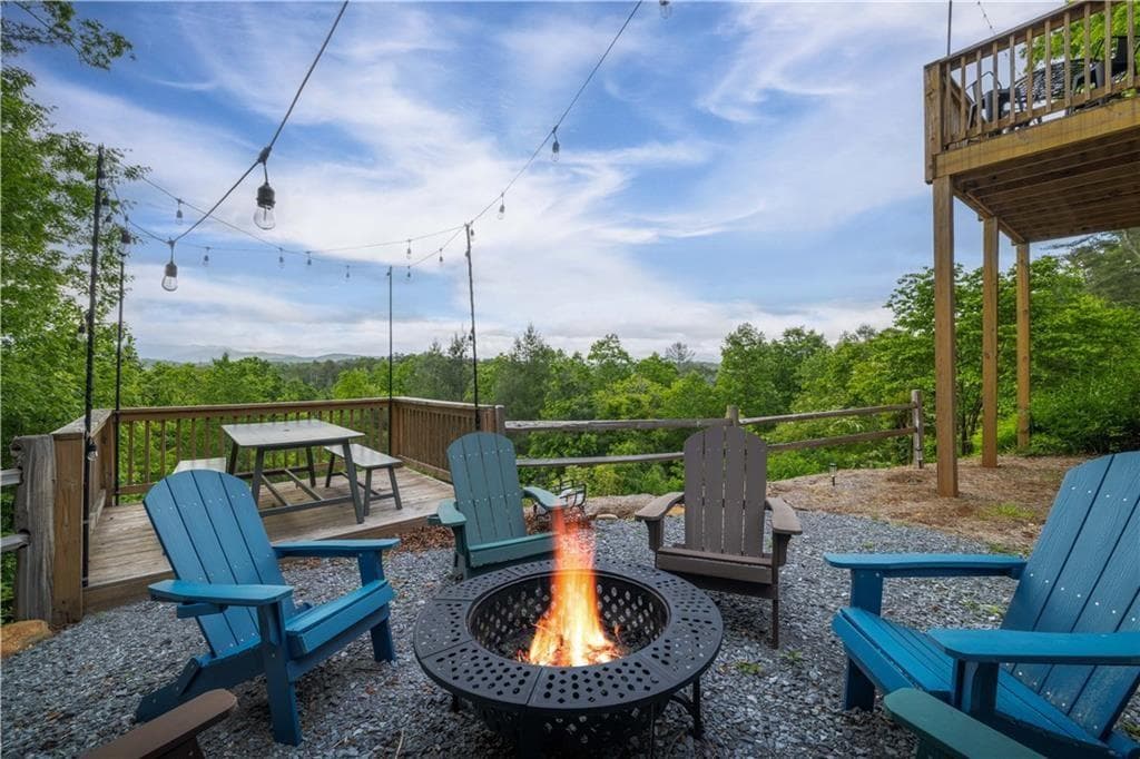 3 bedroom, 2 bathroom, 2,775 sq ft single family residence for sale at 170 Wildwood Court, Ellijay, GA 30540 — photo 3