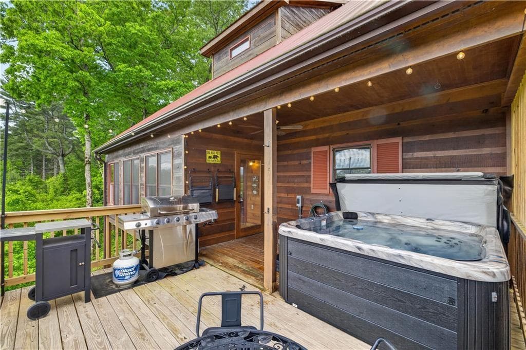 3 bedroom, 2 bathroom, 2,775 sq ft single family residence for sale at 170 Wildwood Court, Ellijay, GA 30540 — photo 5