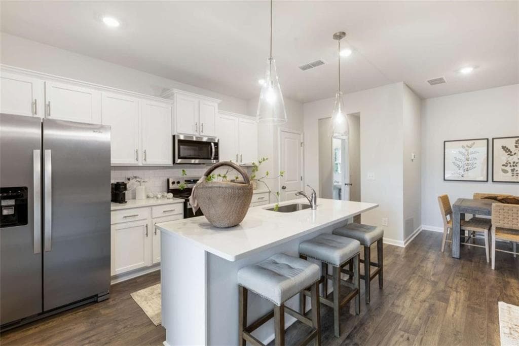 3 bedroom, 3 bathroom townhouse under contract at 345 Yukon Drive 56, Conyers, GA 30094 — photo 6