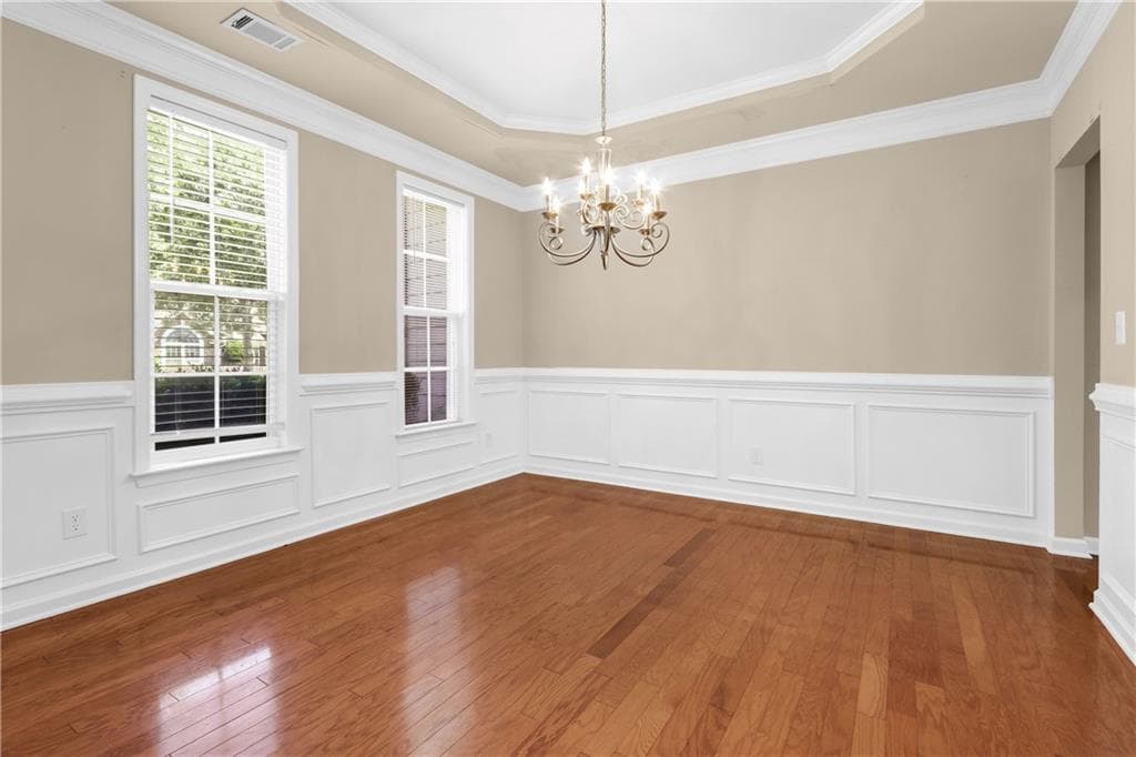 5 bedroom, 3 bathroom, 2,339 sq ft single family residence for sale at 1185 Martins Down Drive, Lawrenceville, GA 30045 — photo 6