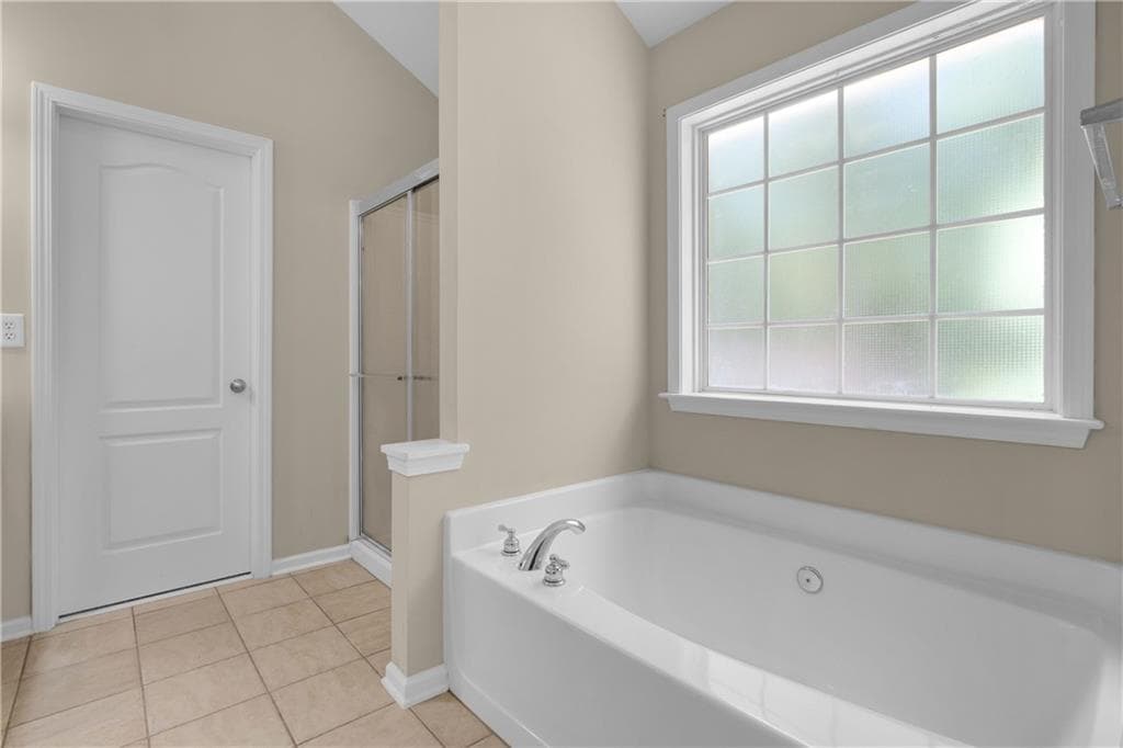 5 bedroom, 3 bathroom, 2,339 sq ft single family residence for sale at 1185 Martins Down Drive, Lawrenceville, GA 30045 — photo 8