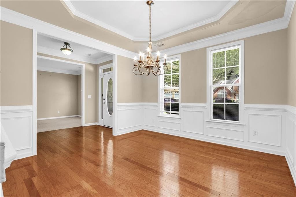 5 bedroom, 3 bathroom, 2,339 sq ft single family residence for sale at 1185 Martins Down Drive, Lawrenceville, GA 30045 — photo 3