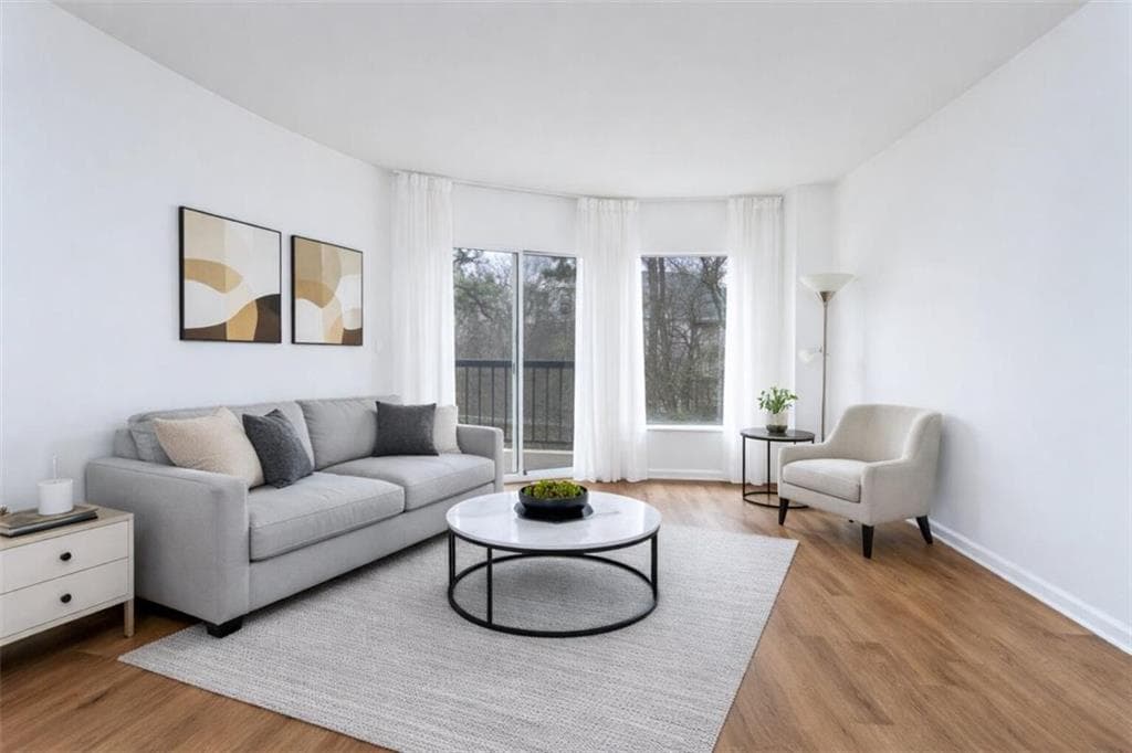 1 bedroom, 1 bathroom, 750 sq ft condominium sold at 1 Biscayne Drive 304, Atlanta, GA 30309