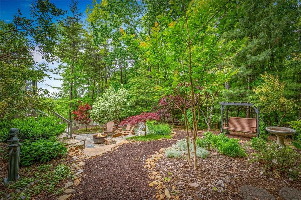 4 bedroom, 5 bathroom, 2,845 sq ft single family residence for sale at 10620 Highway 52 Highway, Chatsworth, GA 30705 — photo 8