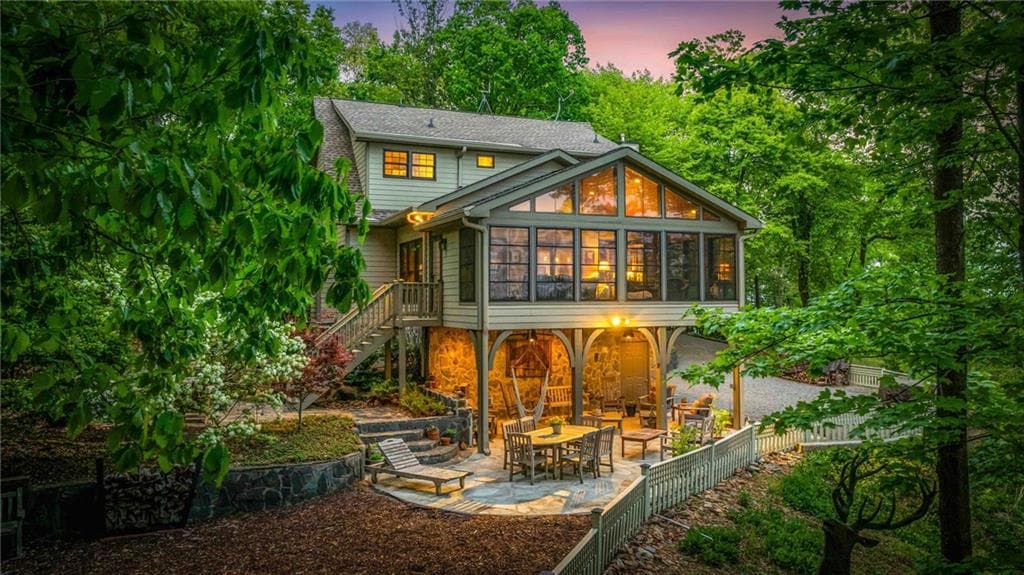4 bedroom, 5 bathroom, 2,845 sq ft single family residence for sale at 10620 Highway 52 Highway, Chatsworth, GA 30705 — photo 9