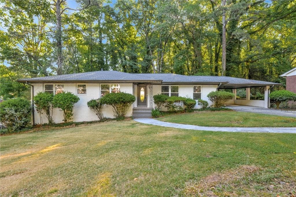 4 bedroom, 3 bathroom, 2,724 sq ft single family residence sold at 1544 Austin Road, Atlanta, GA 30331