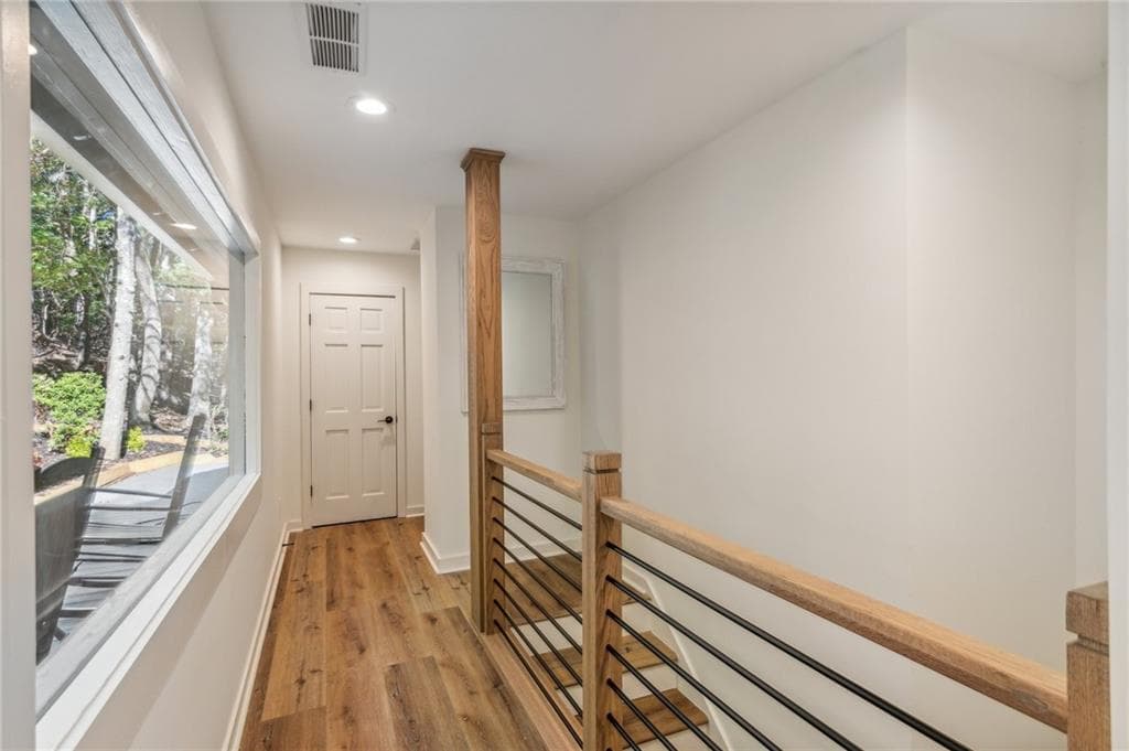 4 bedroom, 3 bathroom, 3,487 sq ft single family residence for sale at 626 Petit ridge dr, Big Canoe, GA 30143 — photo 8