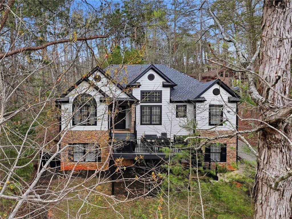 5 bedroom, 5 bathroom, 3,092 sq ft single family residence for sale at 70 Fox Den Circle, Jasper, GA 30143 — photo 2