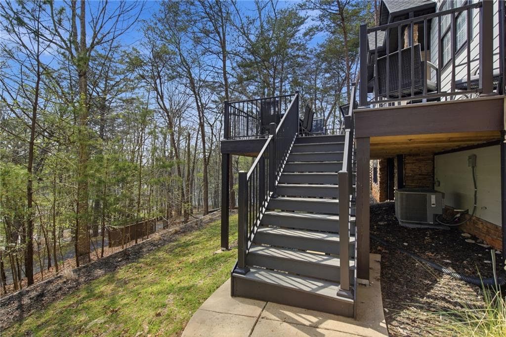 5 bedroom, 5 bathroom, 3,092 sq ft single family residence for sale at 70 Fox Den Circle, Jasper, GA 30143 — photo 8