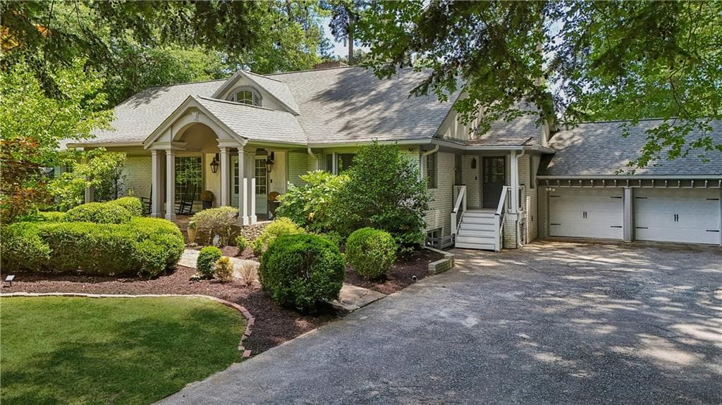 1290 Peachtree Battle Avenue, Atlanta, GA 30327 — most recent listing photo