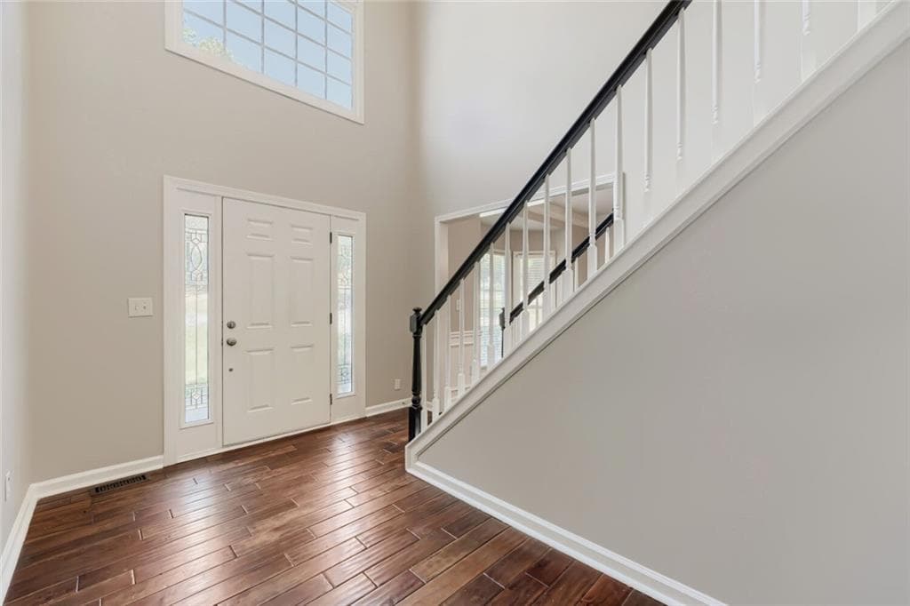 5 bedroom, 4 bathroom, 3,530 sq ft single family residence under contract at 2110 Waters Ferry Drive, Lawrenceville, GA 30043 — photo 5