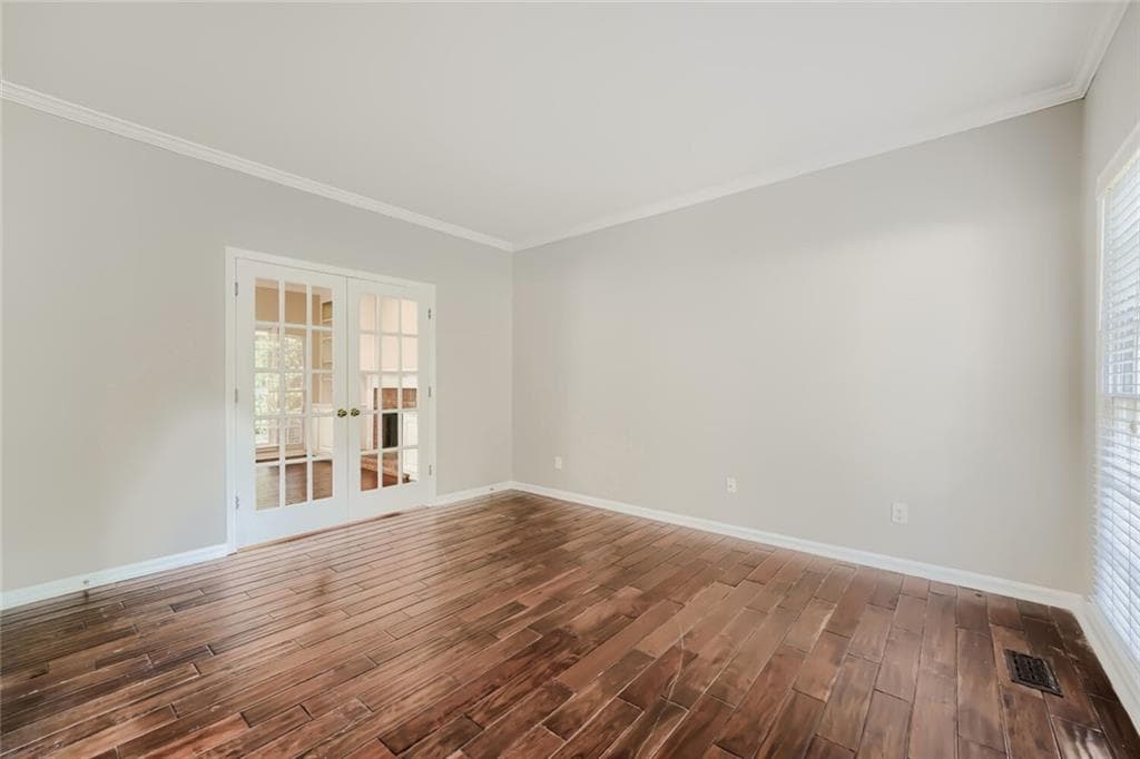 5 bedroom, 4 bathroom, 3,530 sq ft single family residence under contract at 2110 Waters Ferry Drive, Lawrenceville, GA 30043 — photo 6