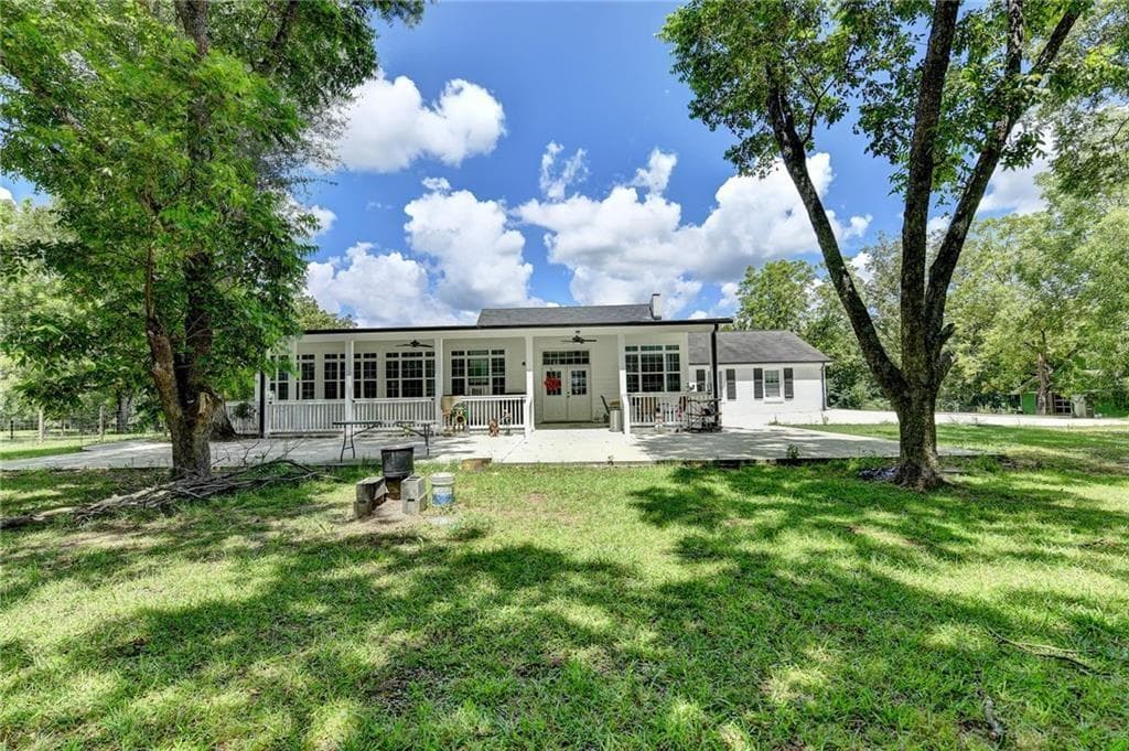 4 bedroom, 4 bathroom, 2,843 sq ft single family residence for sale at 3601 Youth Monroe Road, Loganville, GA 30052 — photo 2
