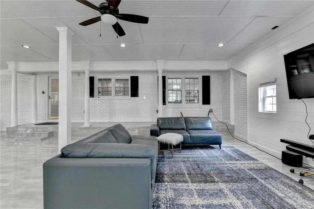 4 bedroom, 4 bathroom, 2,843 sq ft single family residence for sale at 3601 Youth Monroe Road, Loganville, GA 30052 — photo 4